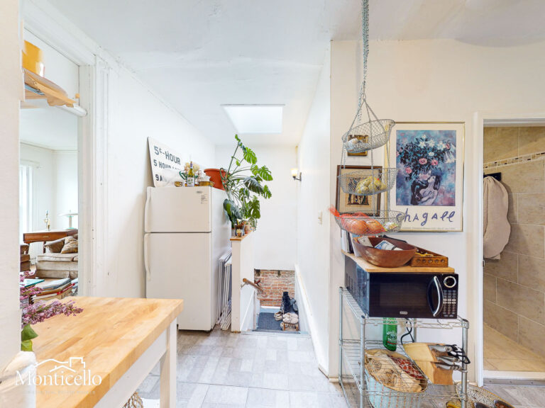 UNIT2 - KITCHEN-9