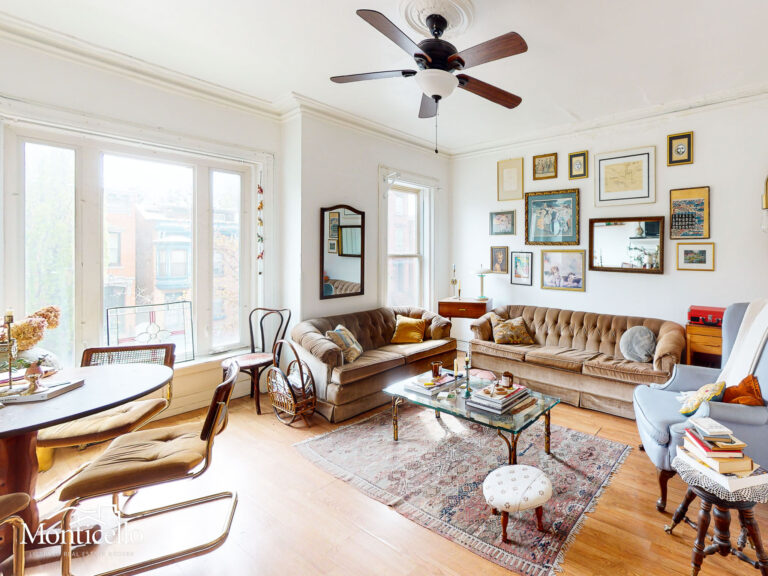 UNIT2 - LIVING ROOM-2