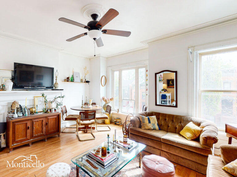 UNIT2 - LIVING ROOM-5