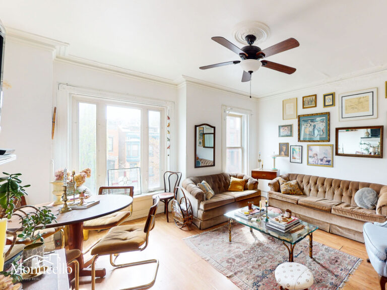 UNIT2 - LIVING ROOM-6
